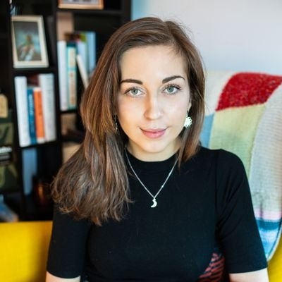 Nature blogger Jennifer Lane in her home studio