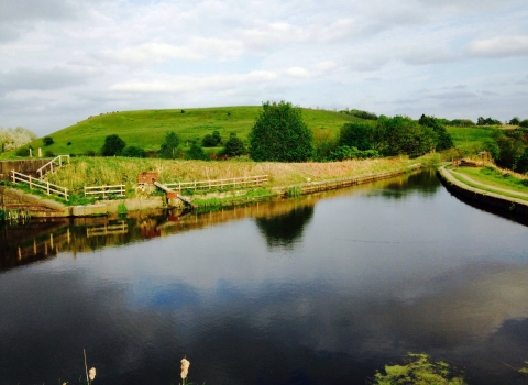 The Manchester, Bolton and Bury Canal on the Kingfisher Trail